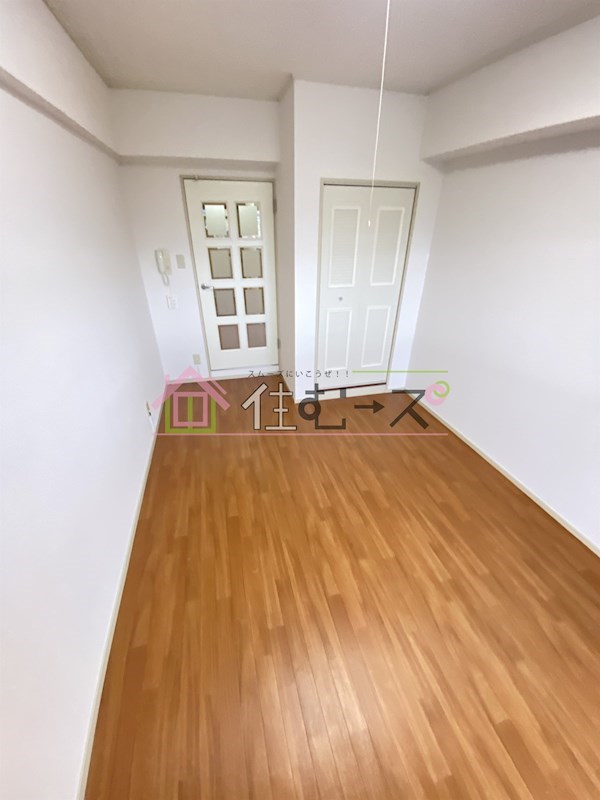 ノルデンハイム淡路 リビング