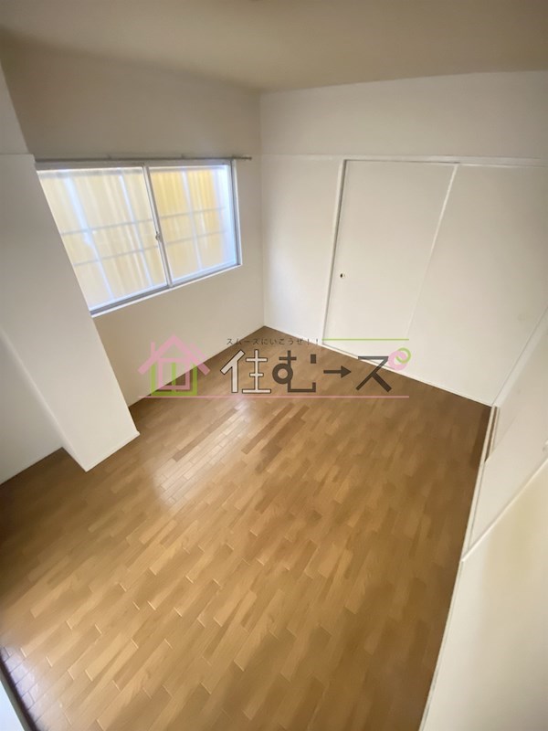 リリアン都島 リビング