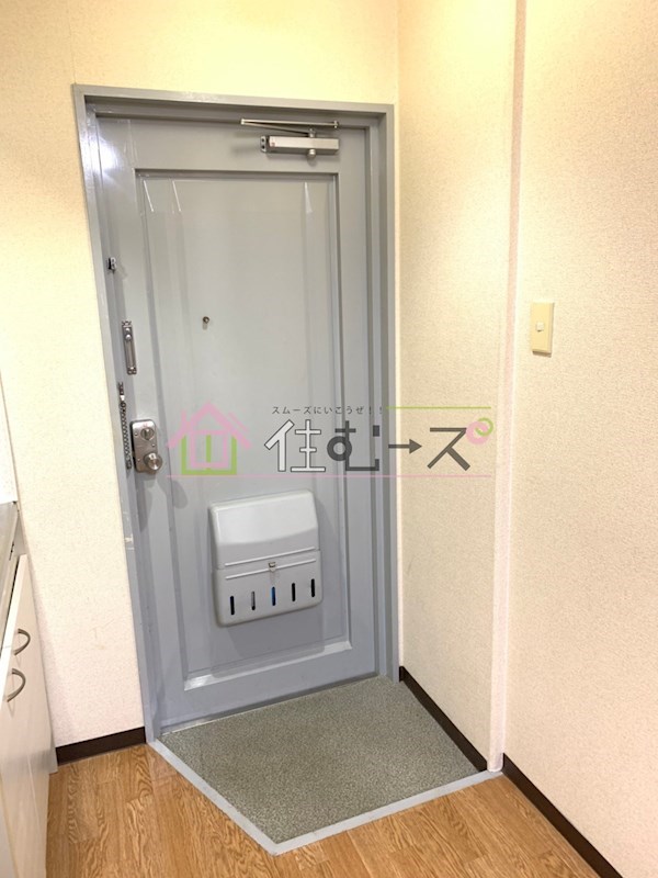 Ｋ&amp;rsquo;ｓコートリバーサイド相川 玄関