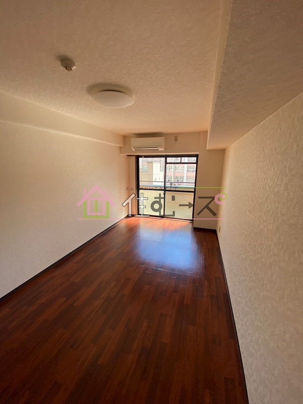 ドミール江戸堀 ベッドルーム