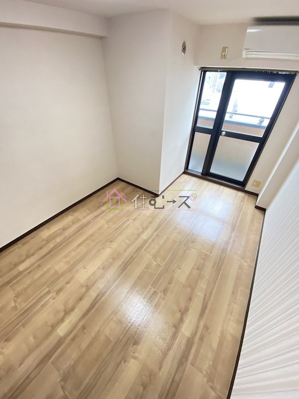 インターナショナル上汐 ベッドルーム