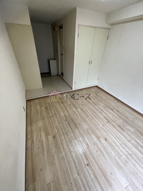 音羽アパートメント リビング