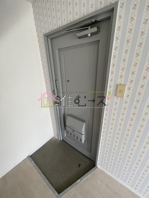 Ｋ&amp;rsquo;ｓコートリバーサイド相川 玄関