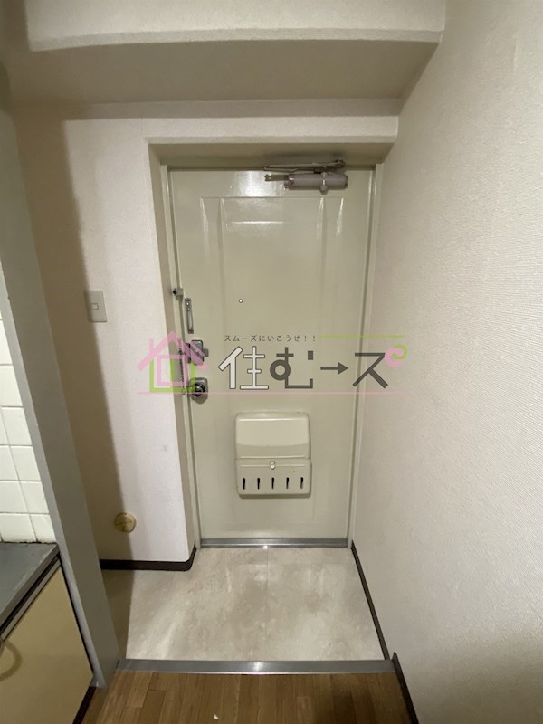 白倉マンション 玄関