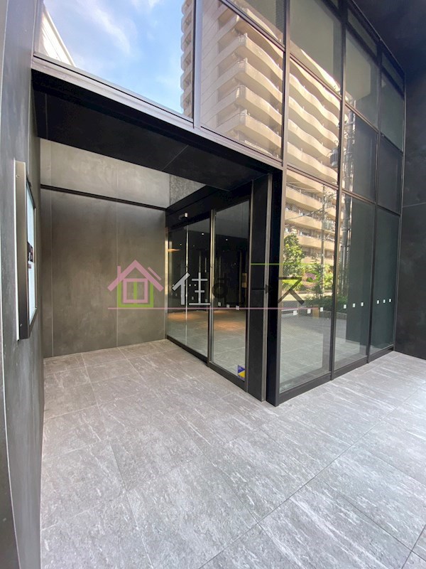 City Lux Namba South エントランス