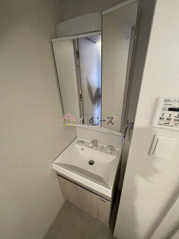 City Lux Namba South 洗面所