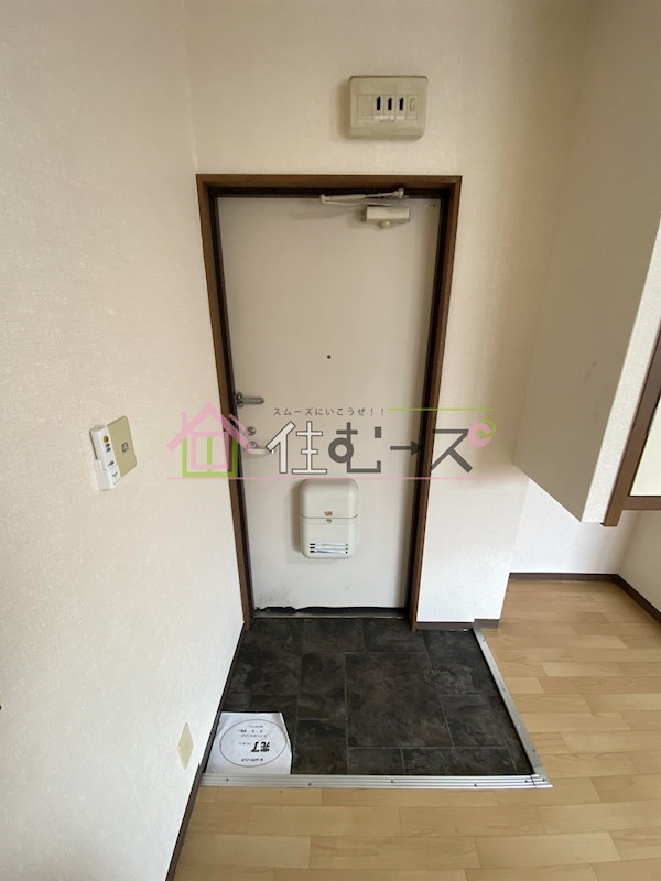 相本マンション 玄関