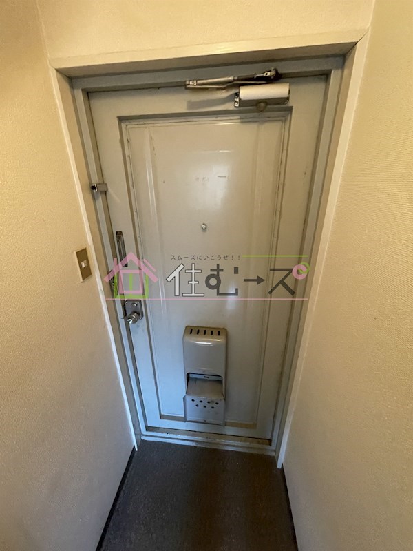 サニーハイツ都島 玄関