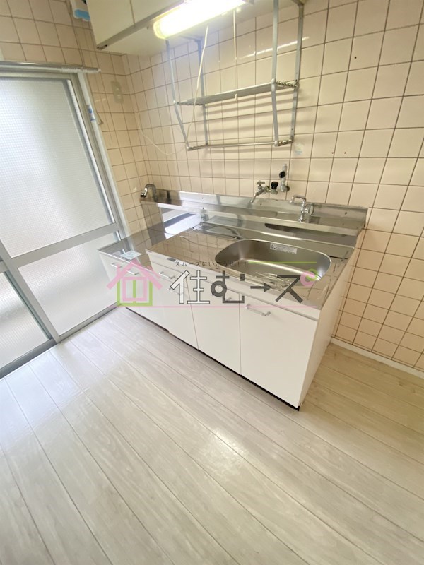 茜マンション キッチン