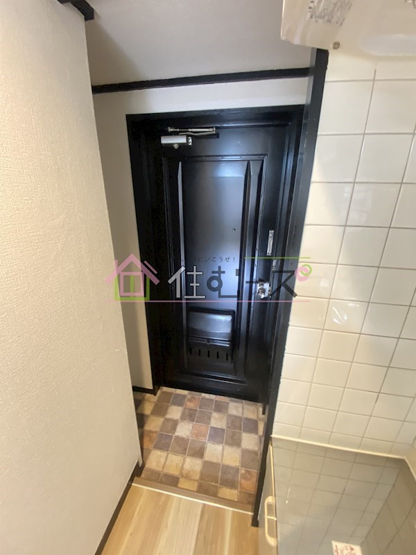 ノアーズアーク長堀通 玄関