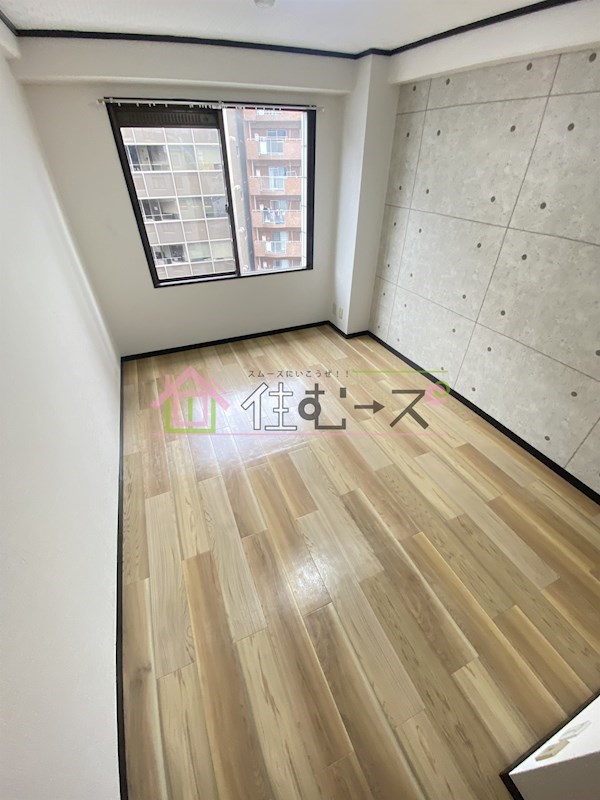 ノアーズアーク長堀通 ベッドルーム