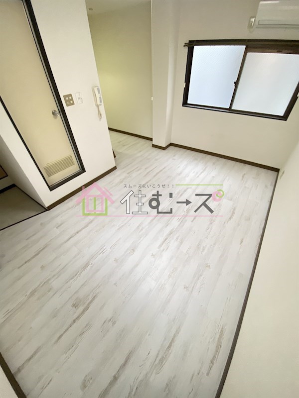 プラトー上町 リビング