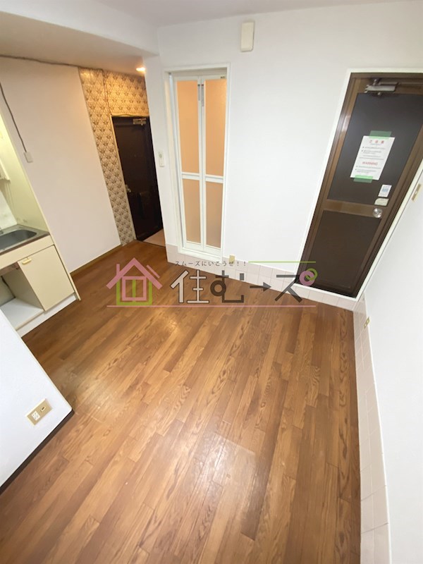 ヴィラ御崎 リビング