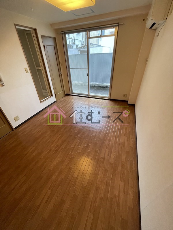 ライズ鶴ヶ丘 ベッドルーム