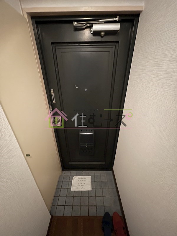 アムズⅤ桑津 玄関