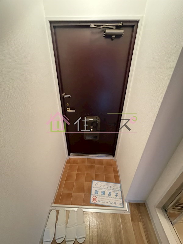 エクセレント旭 玄関