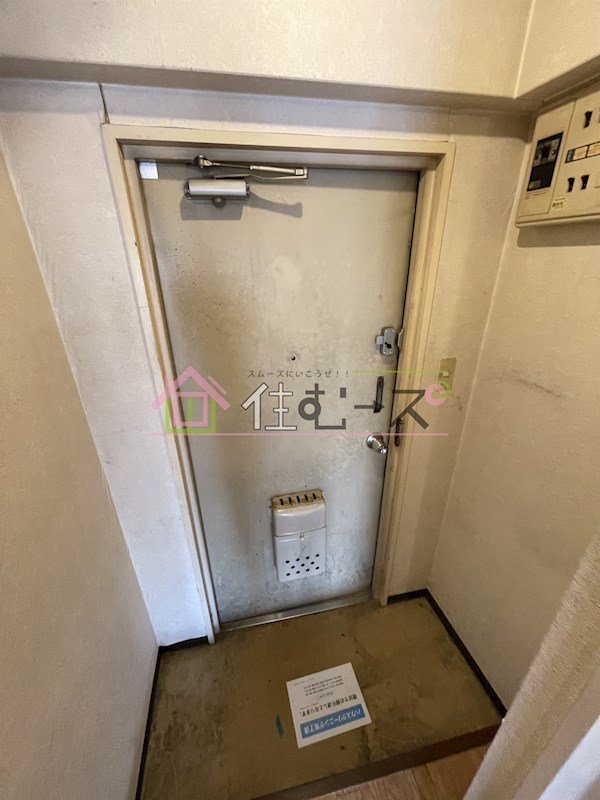 セレスティアル東三国 玄関