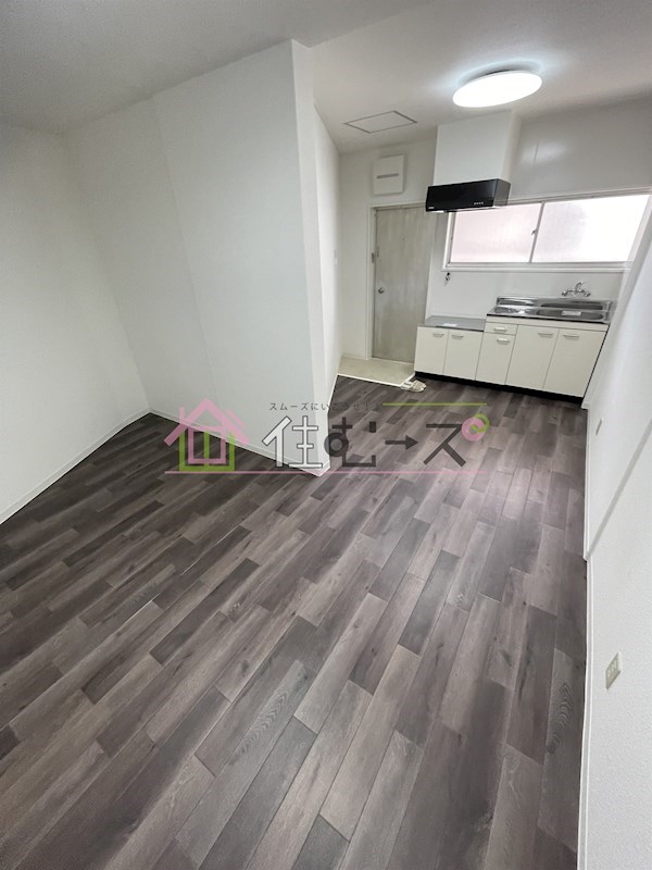 エル東三国 ベッドルーム