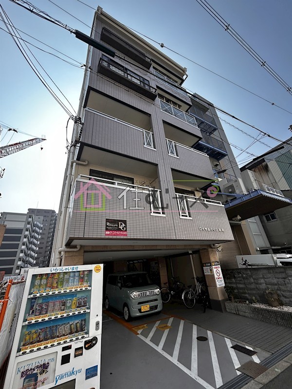 ロイヤルハイツ別所 外観