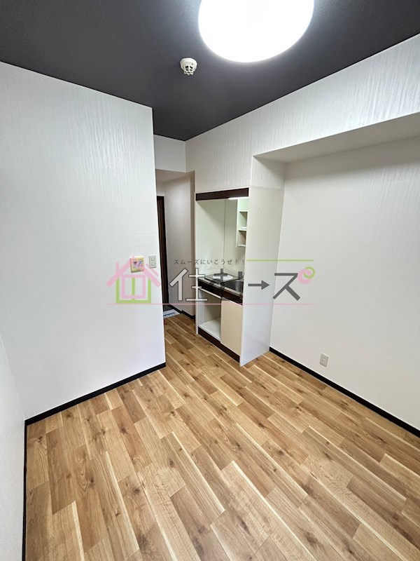 カムネス経大前 リビング