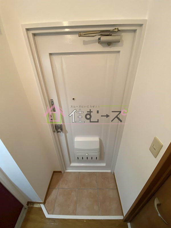 大宝　AXIA緑橋 玄関