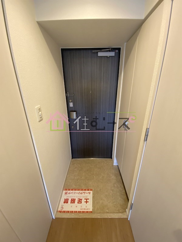レオンコンフォート阿波座西 玄関