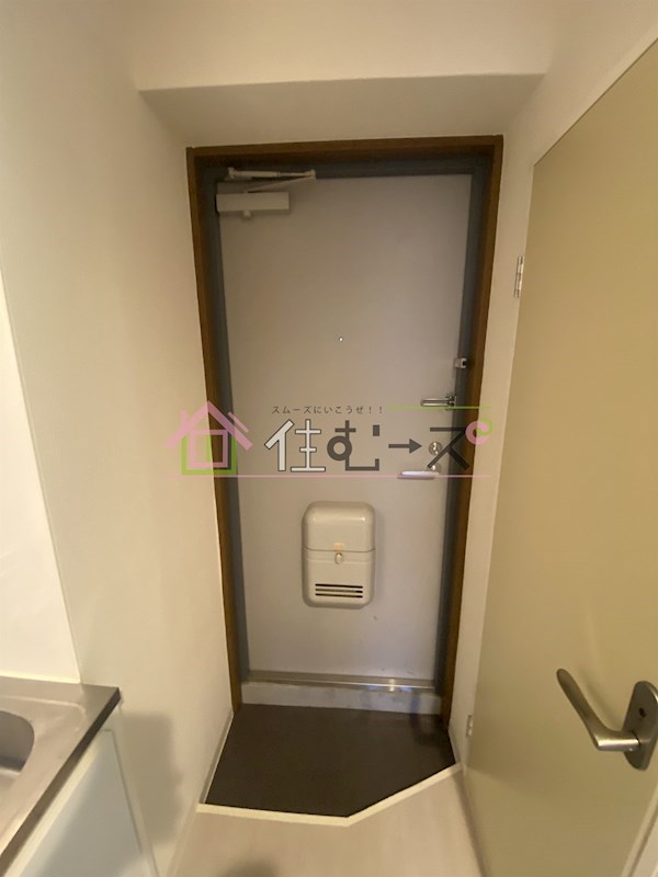 ラ・フォレスタ 玄関