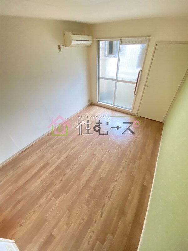 ハイツ加賀屋 ベッドルーム