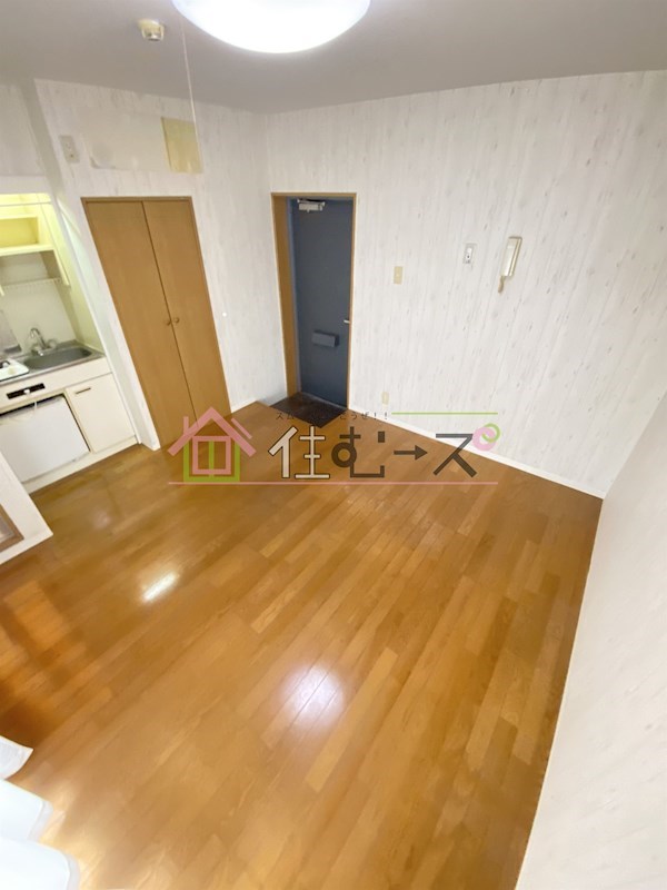 ヒルズハイツ嶺 リビング