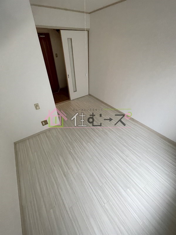 メイプルリーフ平野 リビング