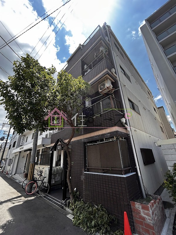アヴァンス北大阪 外観