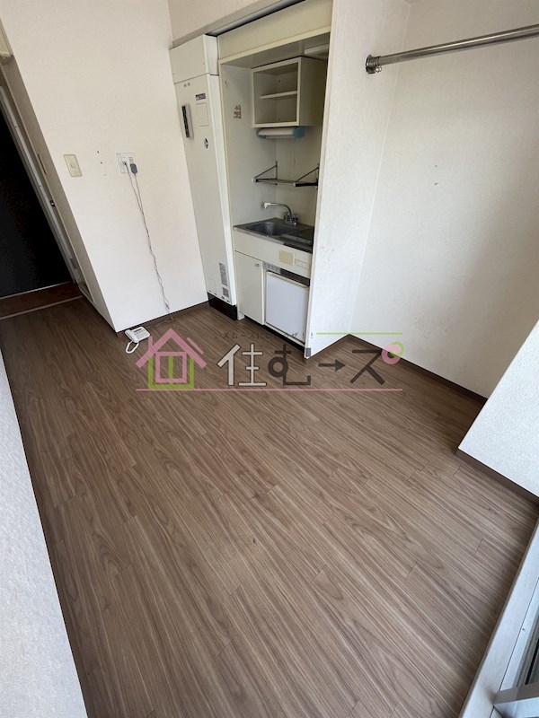 十信前ミールズ リビング