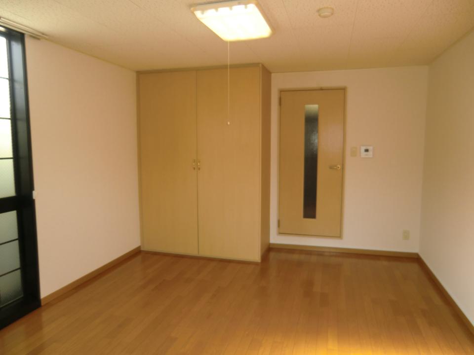 レオパレスみその リビング