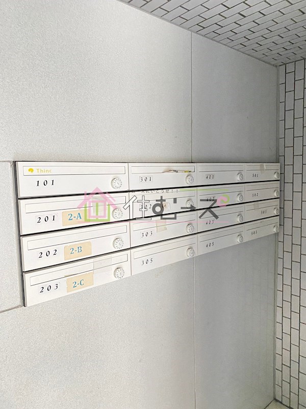 アワザビル その他外観2