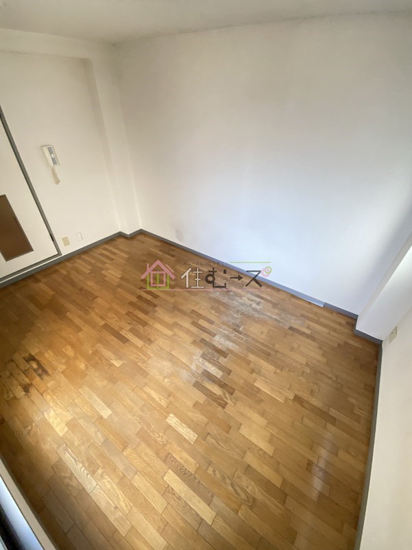 ツリガミ海老江ツインビルパートⅡ リビング