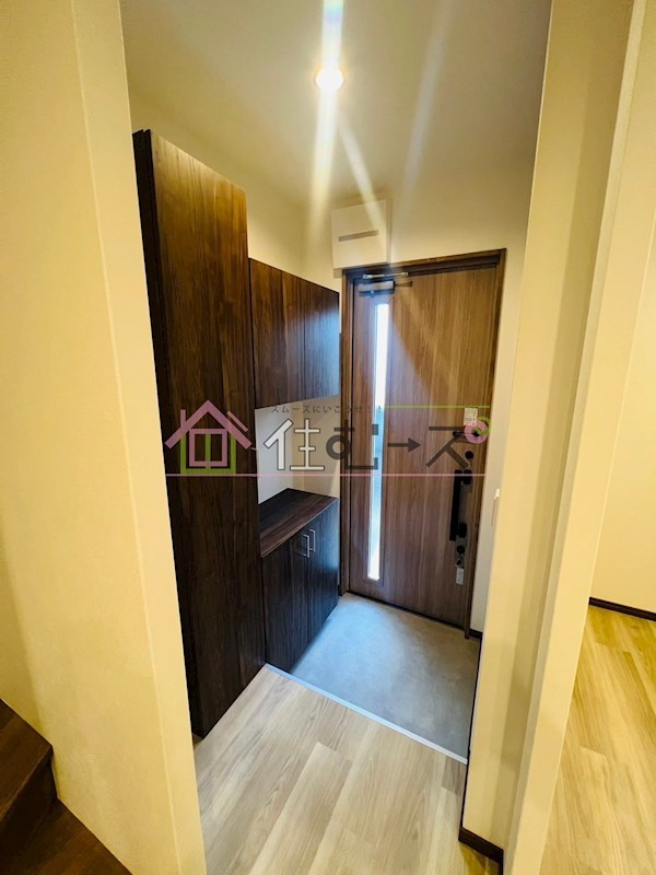 TKハウス稲葉 玄関