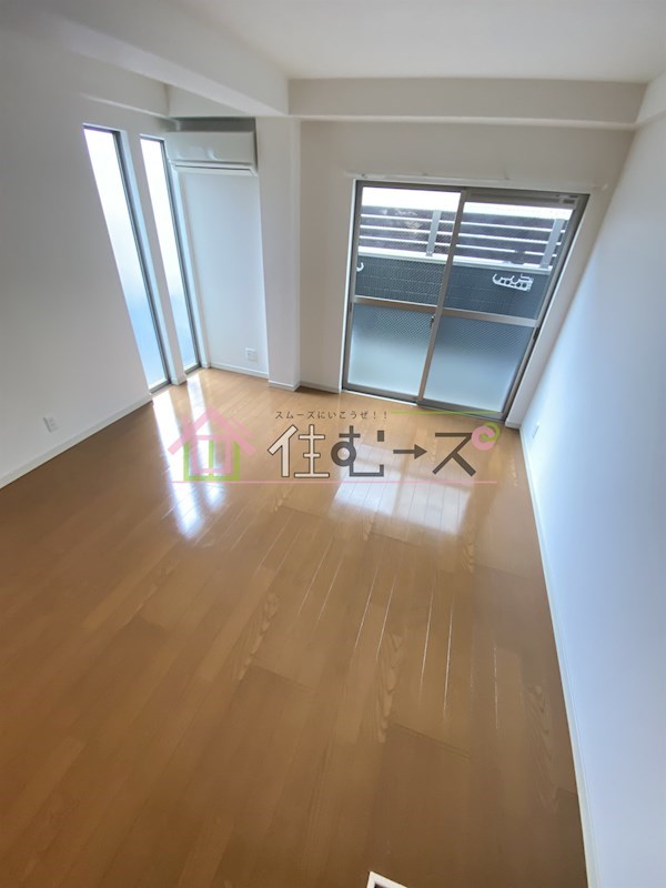 Room6 ベッドルーム