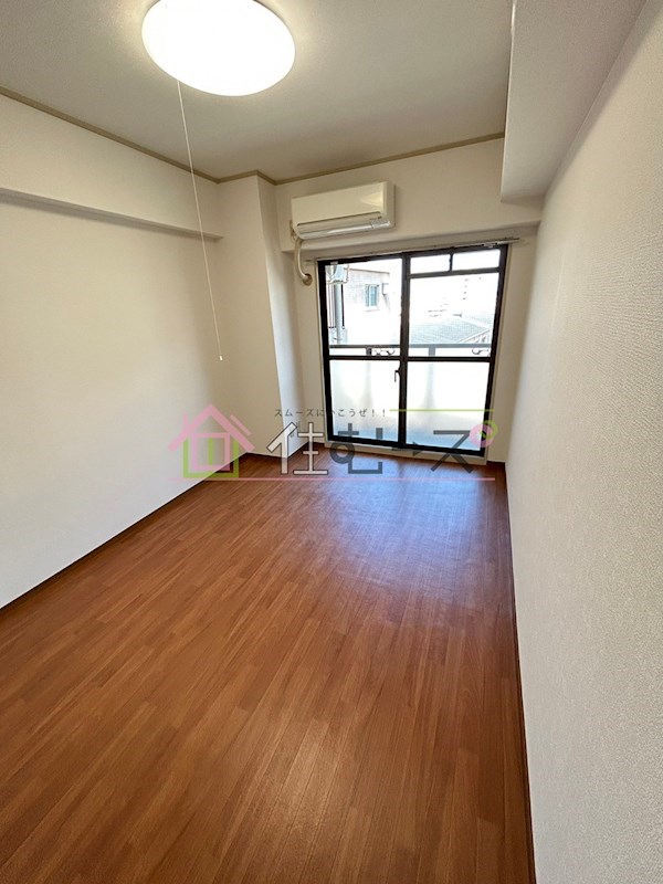 ノルデンハイム淡路 ベッドルーム