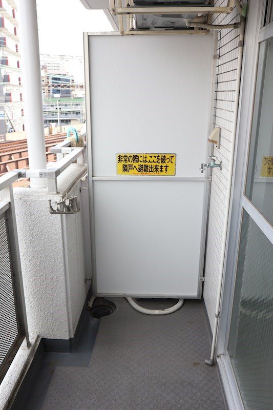 シャトー辰巳 ベランダ