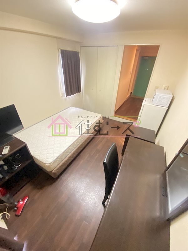 グランディ梅田北 リビング