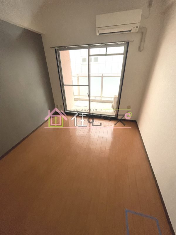 デ・リード弁天町港通 ベッドルーム