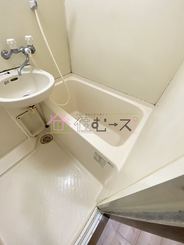 クラウンハイム夕陽丘 風呂画像