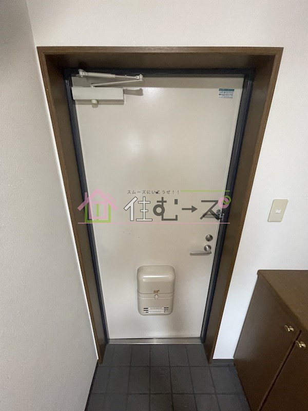 シーダー針中野 玄関