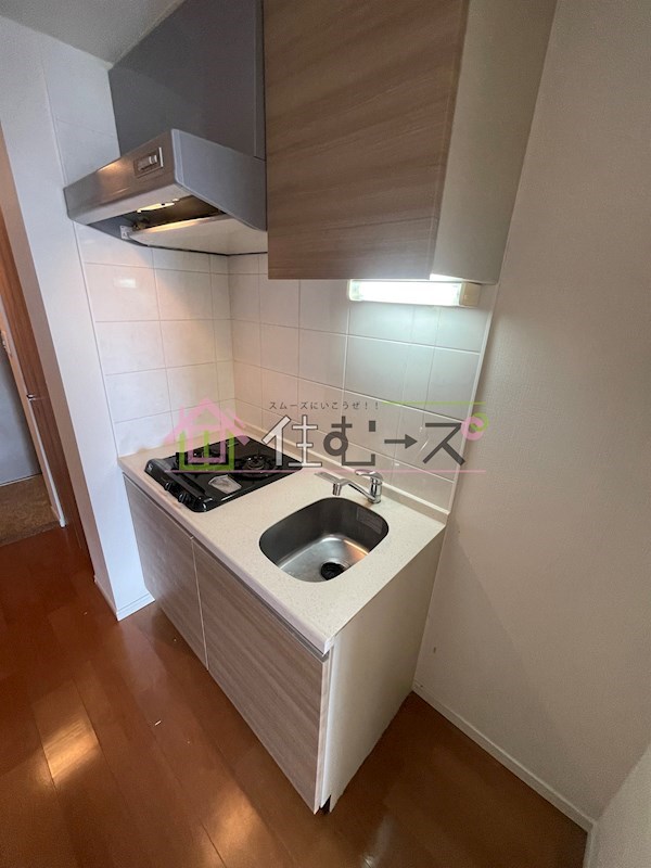 スワンズシティ難波ノーブル キッチン