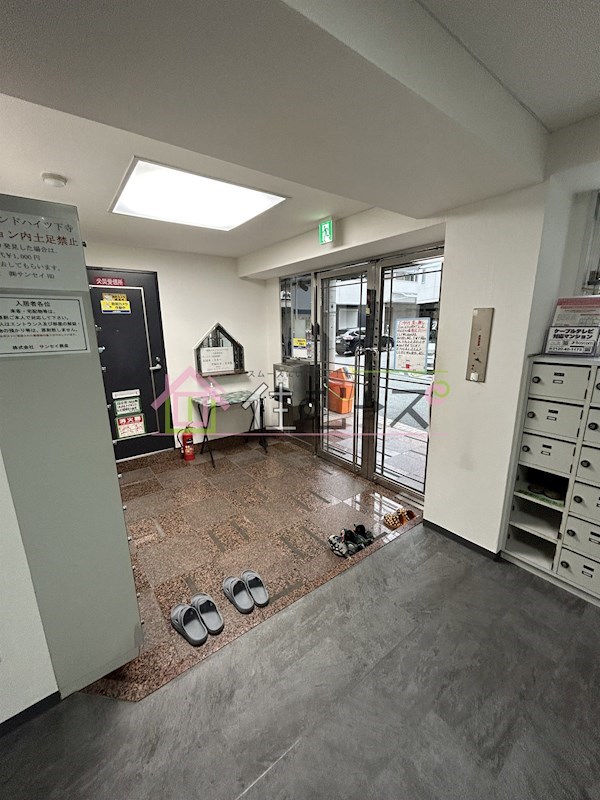 昭和グランドハイツ下寺 ロビー