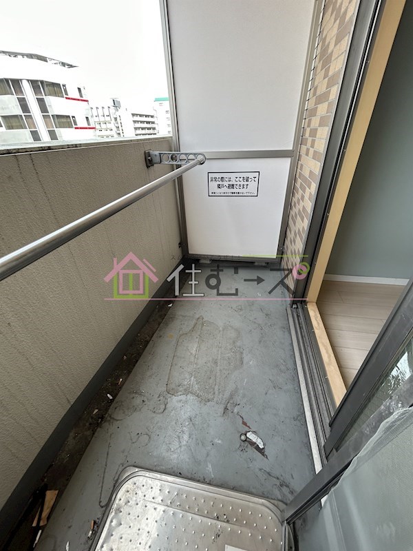 ジェイプライド難波南 ベランダ