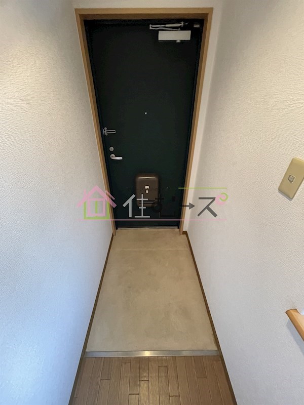 コータコート 玄関