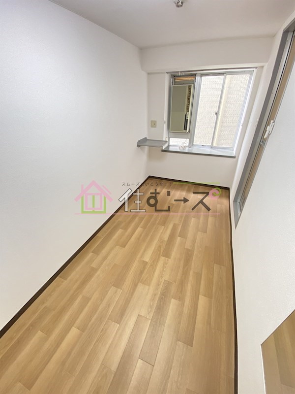 昭和グランドハイツ西三国 ベッドルーム