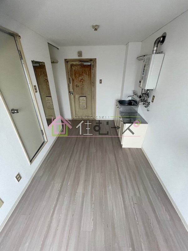 CoCoメゾン西田辺 リビング