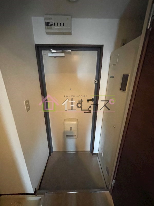 グランヴィ天王寺 玄関